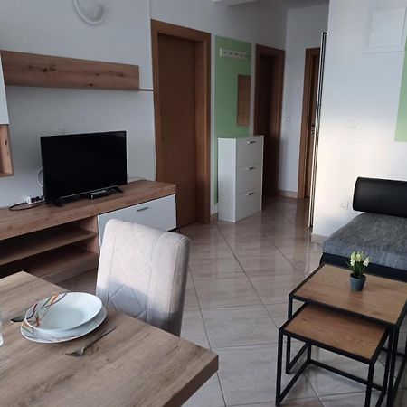 Apartmani Suncev Sjaj ルティナ エクステリア 写真