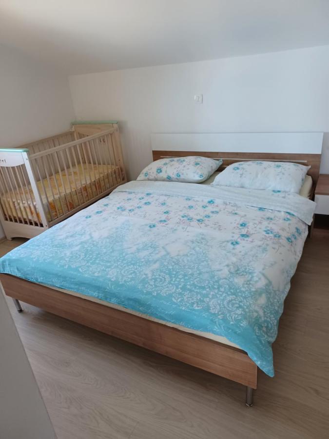 Apartmani Suncev Sjaj ルティナ エクステリア 写真